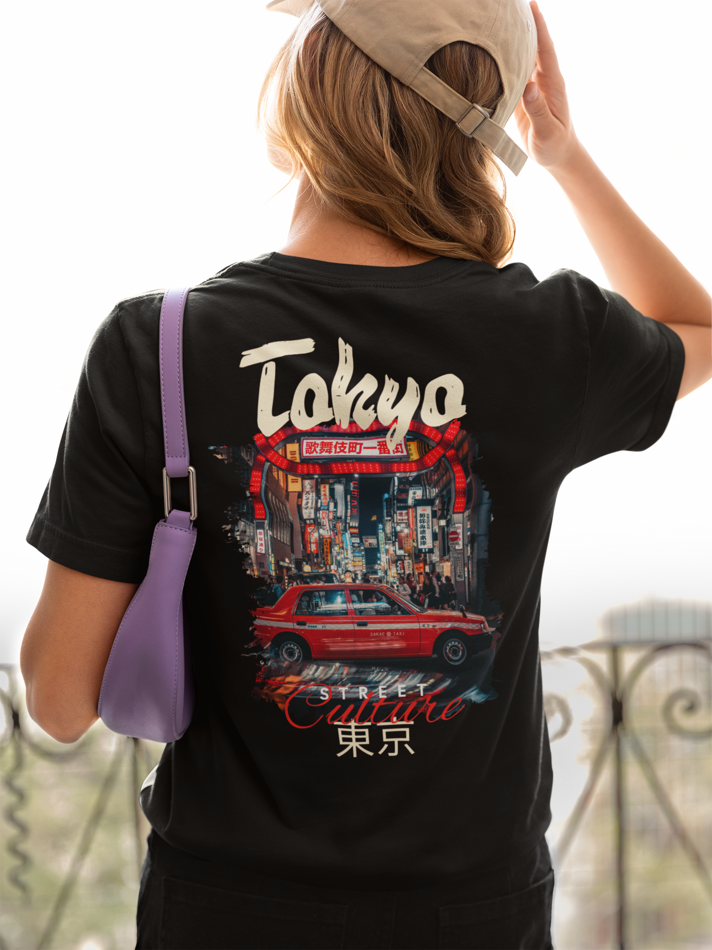 Tokyo Street Style Women’s T-Shirt – Urban Japan Night Scene Graphic