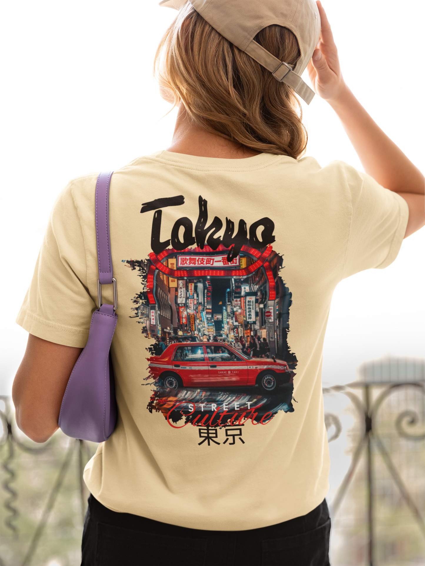 Tokyo Street Style Women’s T-Shirt – Urban Japan Night Scene Graphic