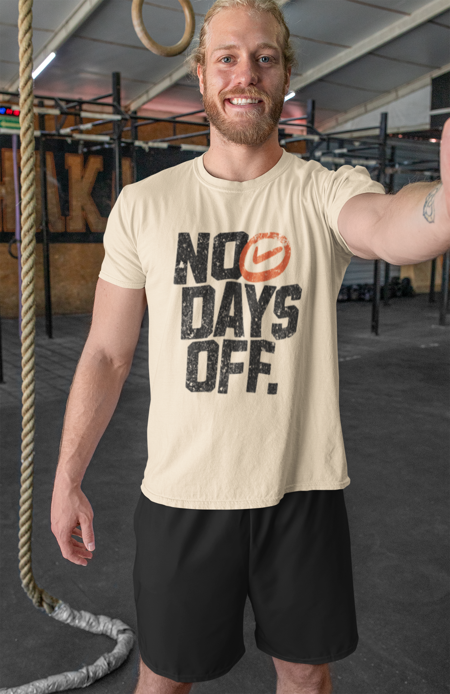 No Days Off Men’s Fitness T-Shirt