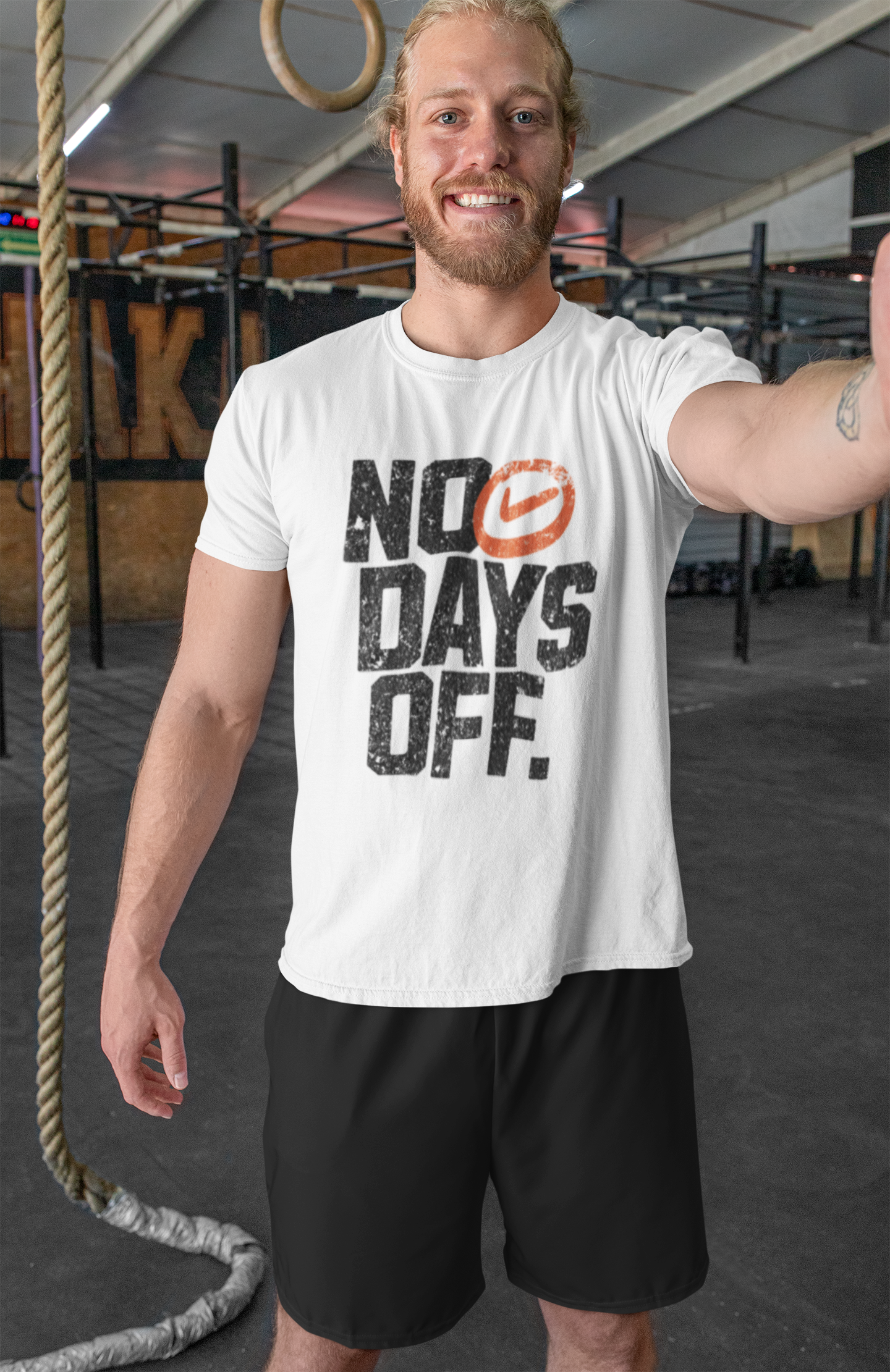 No Days Off Men’s Fitness T-Shirt