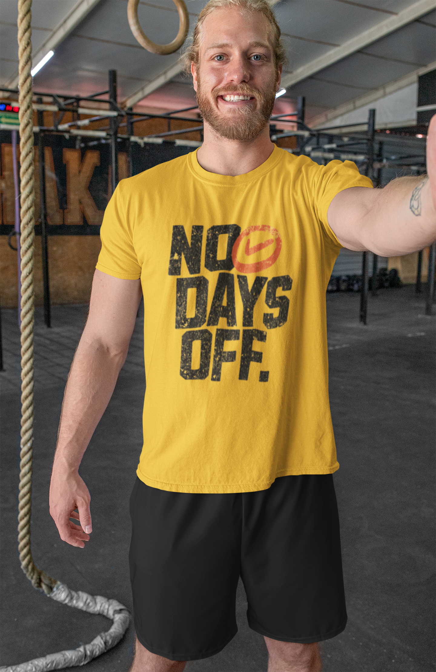 No Days Off Men’s Fitness T-Shirt