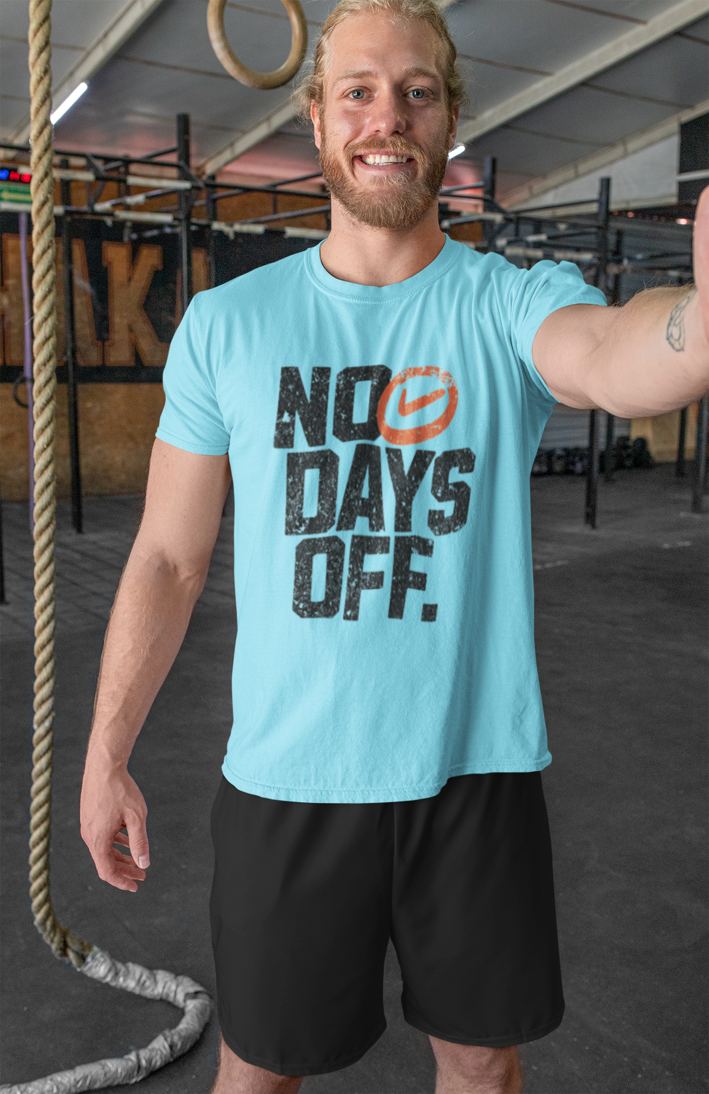 No Days Off Men’s Fitness T-Shirt