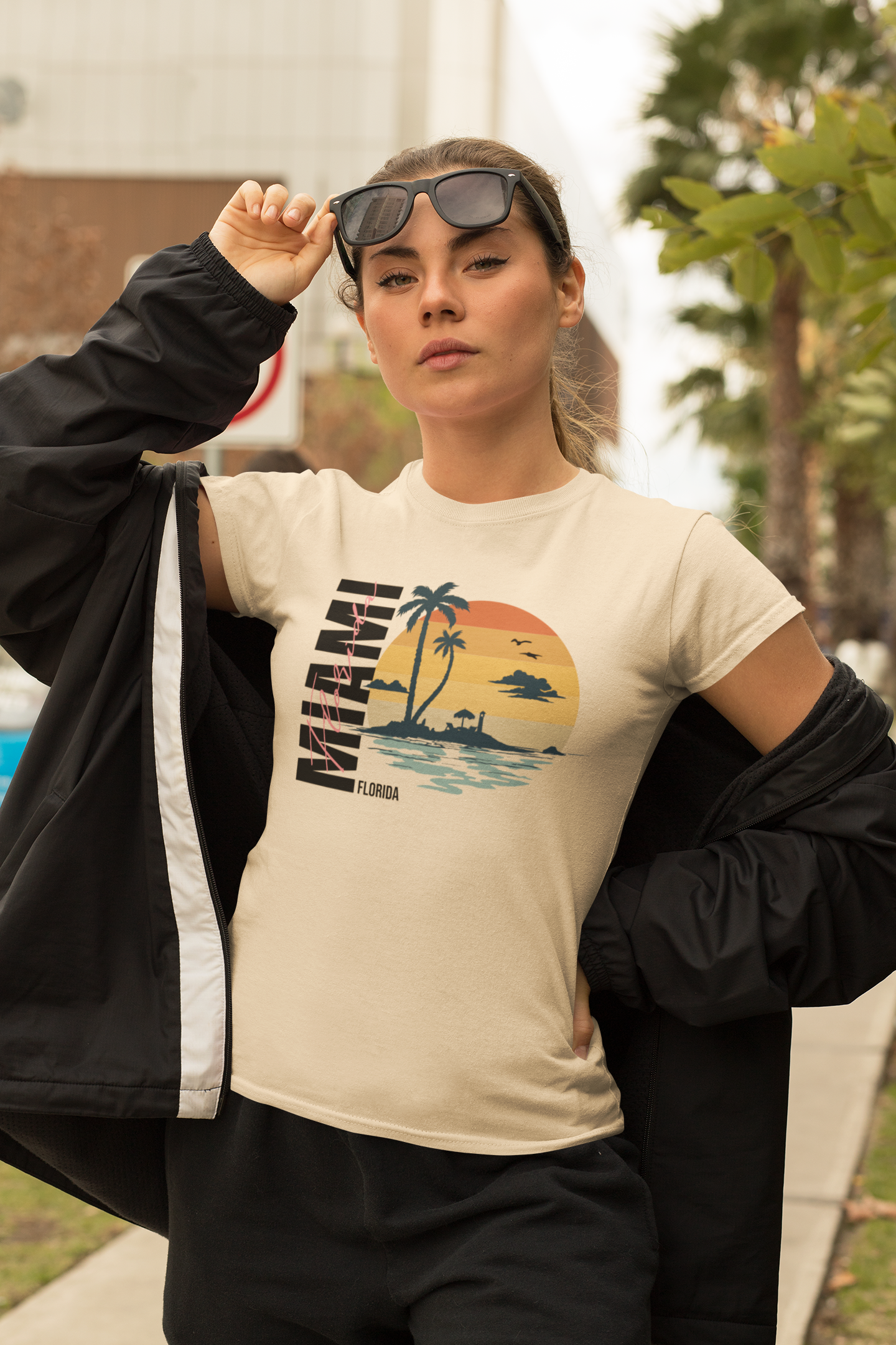 Retro Miami Beach Women's Graphic T-Shirt