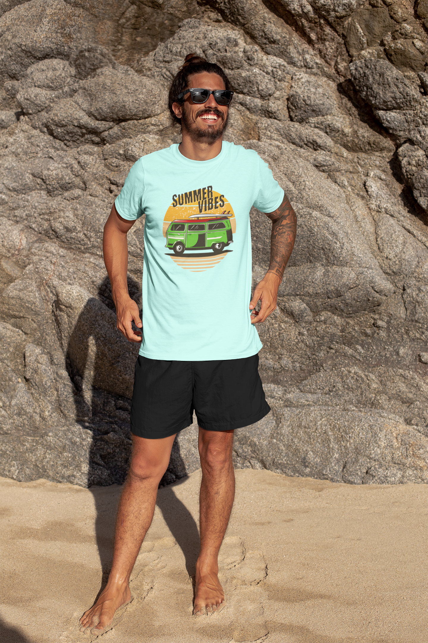 Retro Summer Vibes Men's T-Shirt